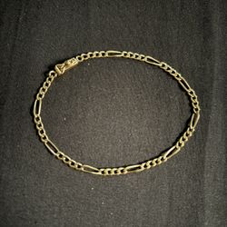 Solid 18K Gold Figaro Bracelet 