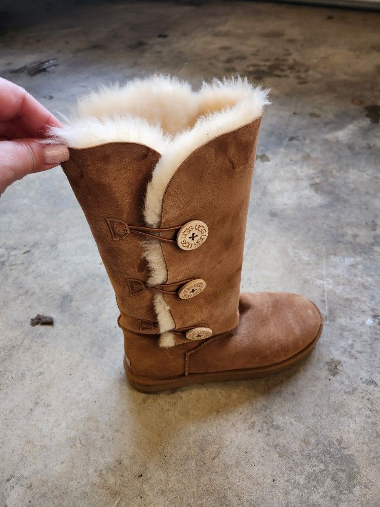 UGG tall Boot
