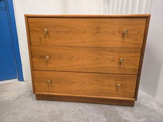MCM vintage Dresser/Chest / Drexel Vintage furniture