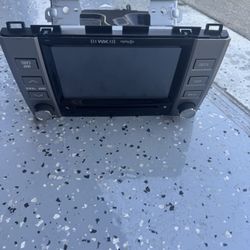 2018–2021 Toyota Tundra OEM Radio Head 