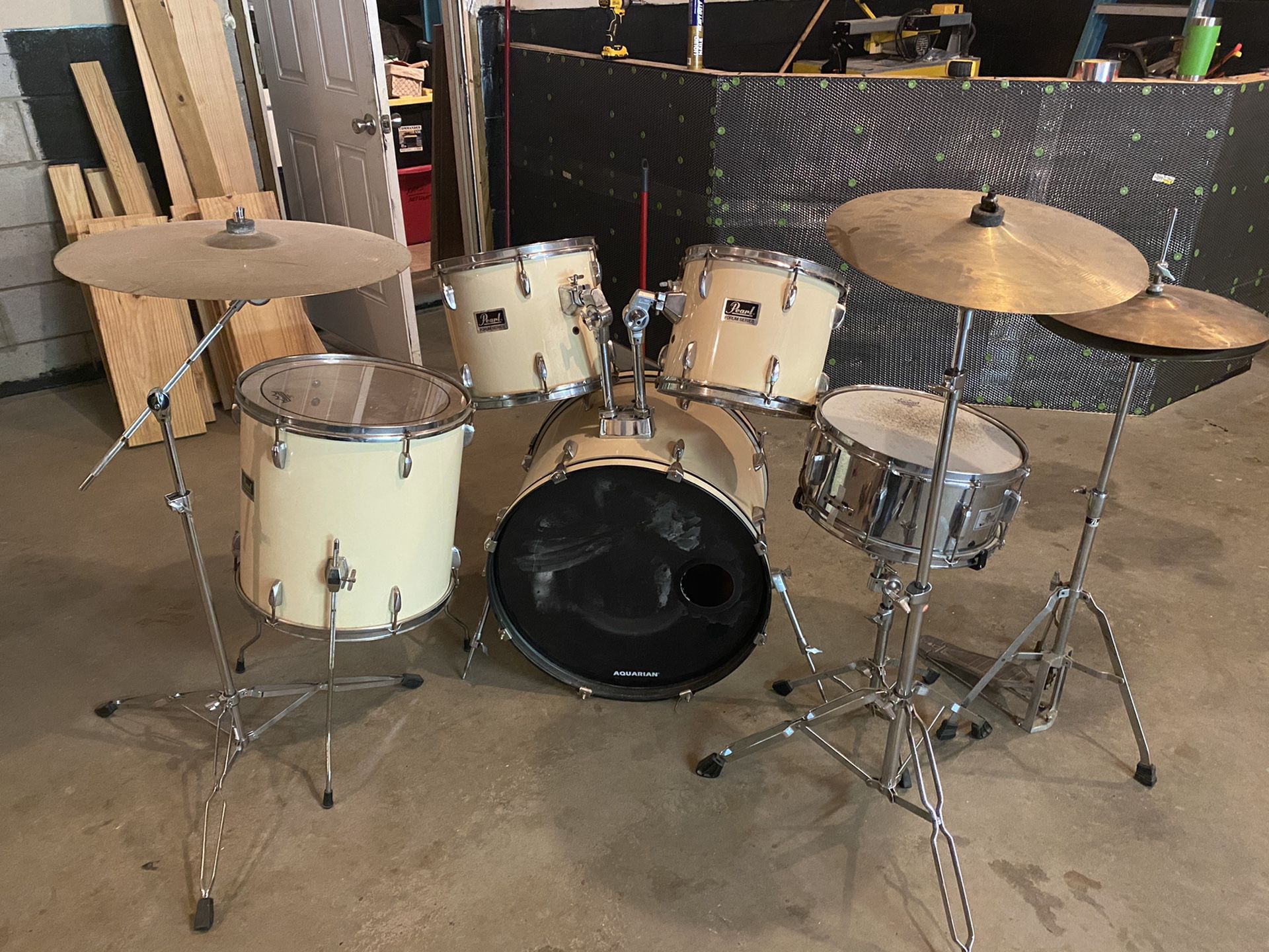 Pearl Drum set!