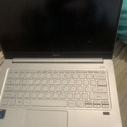 Selling My Computer Has Slight Damage Stills Works Good 