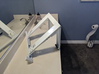 A/C Screwless Bracket 