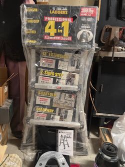 GORILLA  4 in 1 Aluminum Ladder