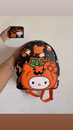 Hello kitty duo