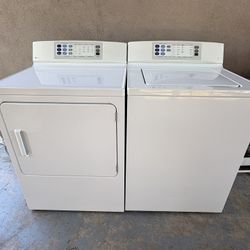 GE Washer And Dryer Electric SET