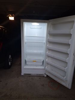 White Upright Freezer with Wire Shelves