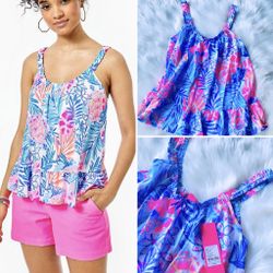 Lilly Pulitzer Loro Top!