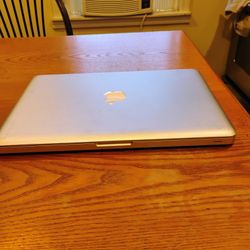 macbook pro 13 