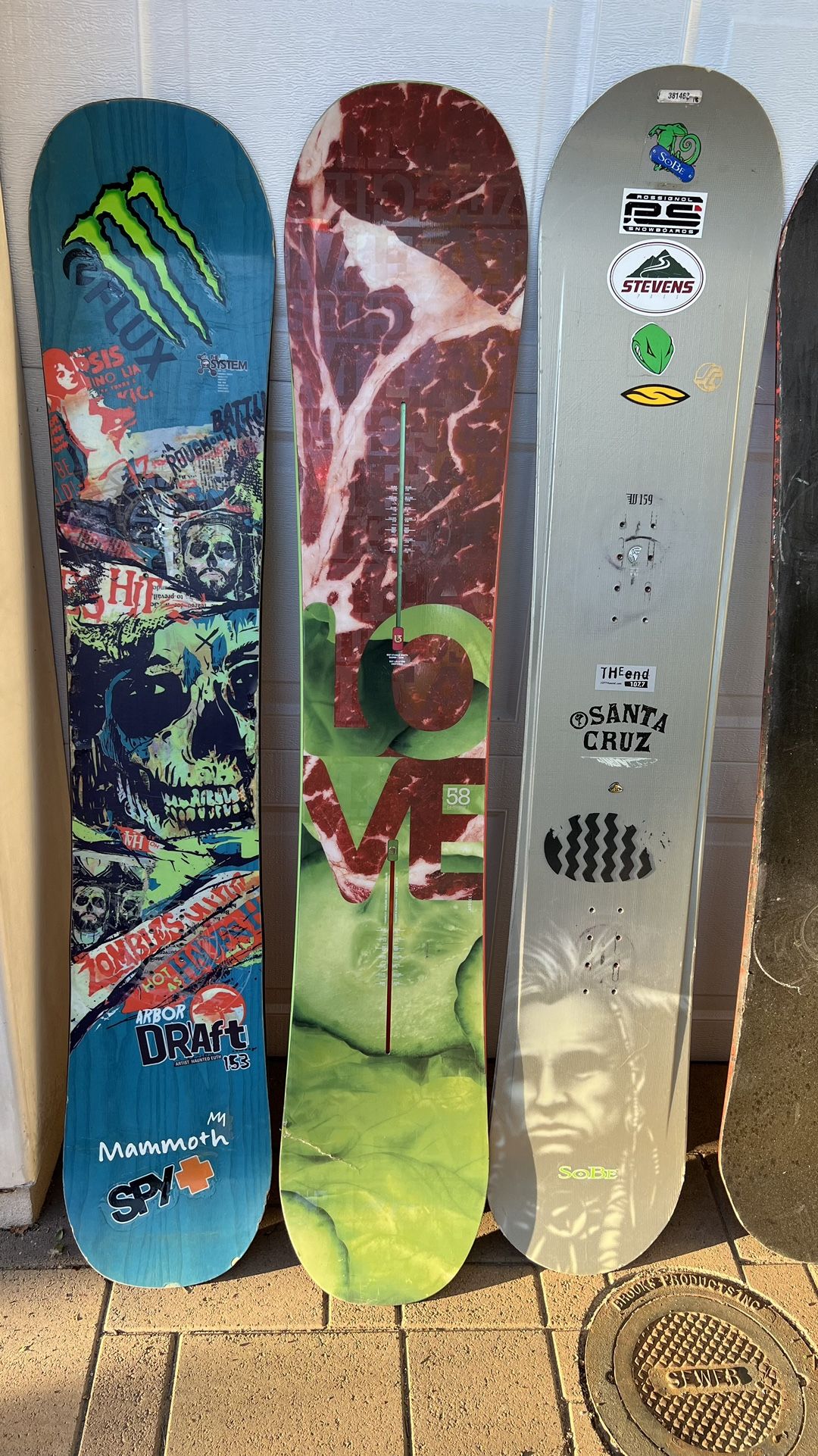 Snowboards for repair or decoration for Sale in Los Angeles, CA OfferUp