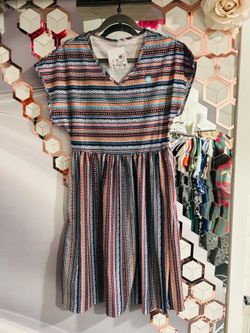 Dress w/ side zipper Size M