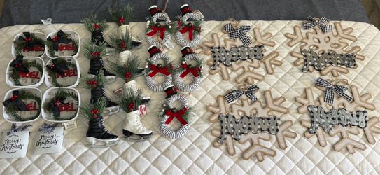 BUNDLE Christmas tree decor! Checkered
