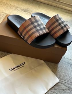 Burberry slides
