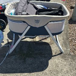Baby Joy Bassinet 