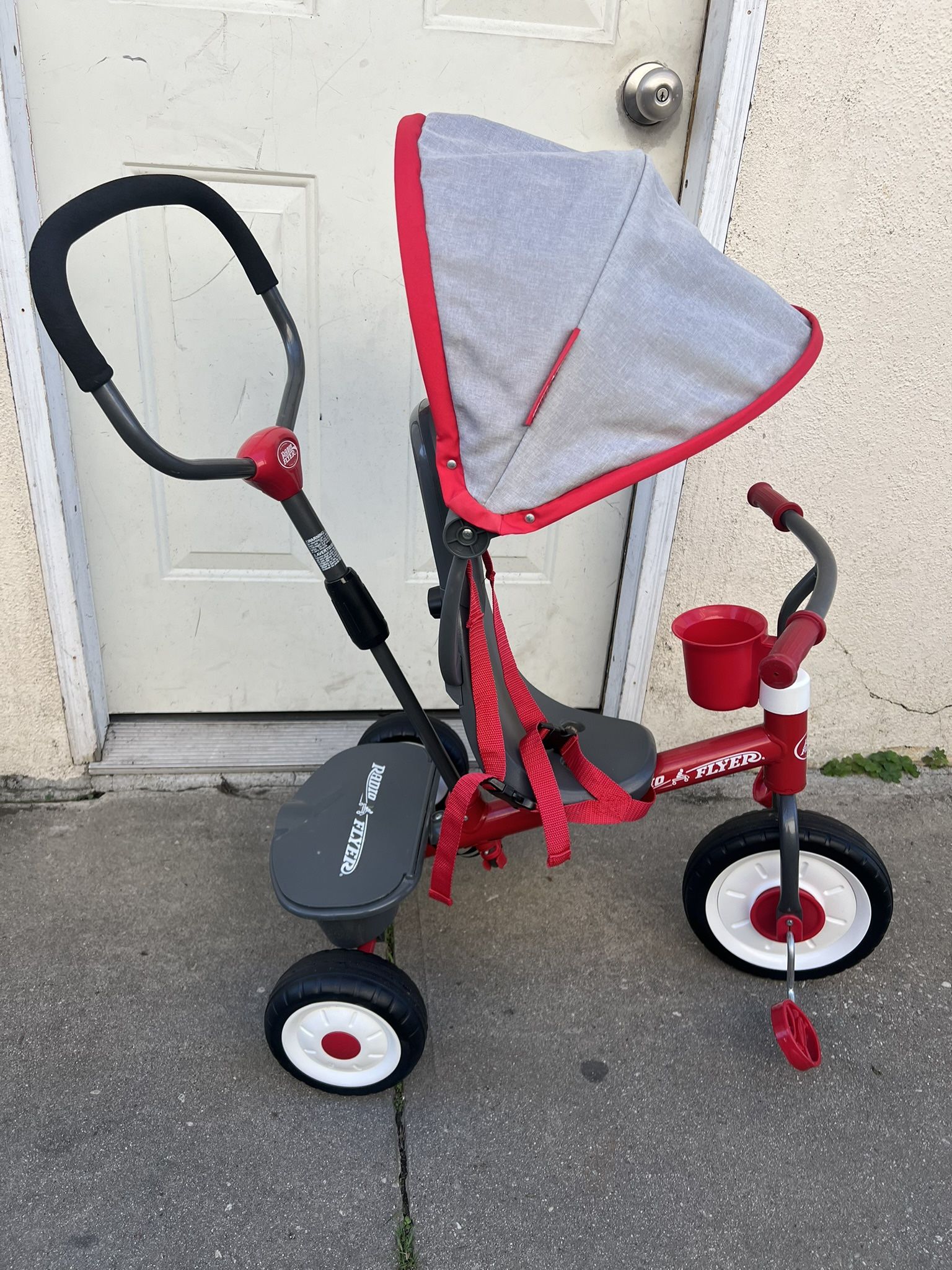 RADIO FLYER TRICYCLE 