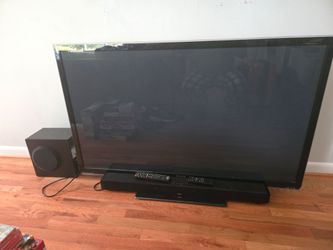 55" Panasonic Plasma TV + RCA Soundbar – $40
