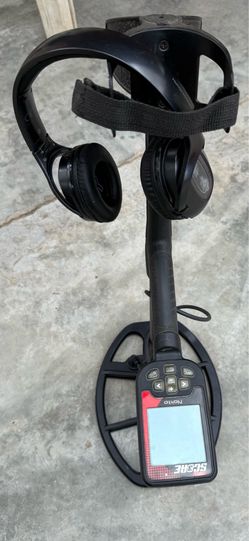 NOKTA TRIPLE SCORE  MULTI-FREQUENCY  metal detector