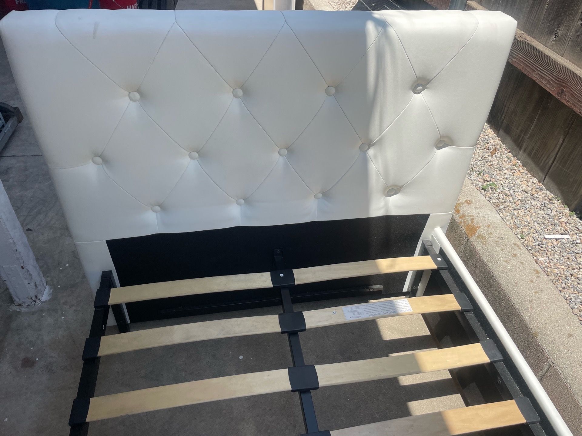 Cama para niños color balanca
