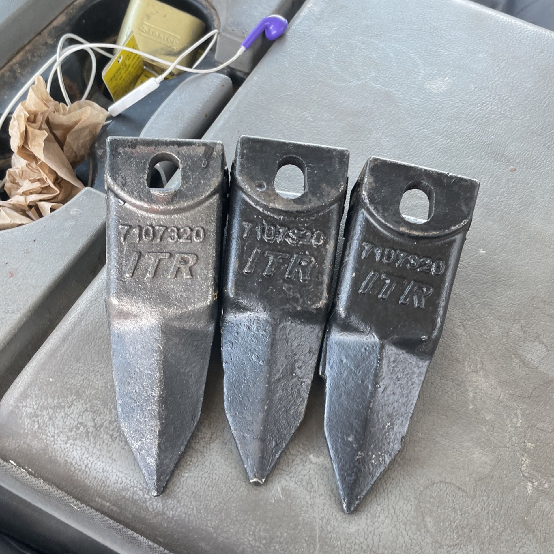 Bobcat Excavator Bucket Teeth