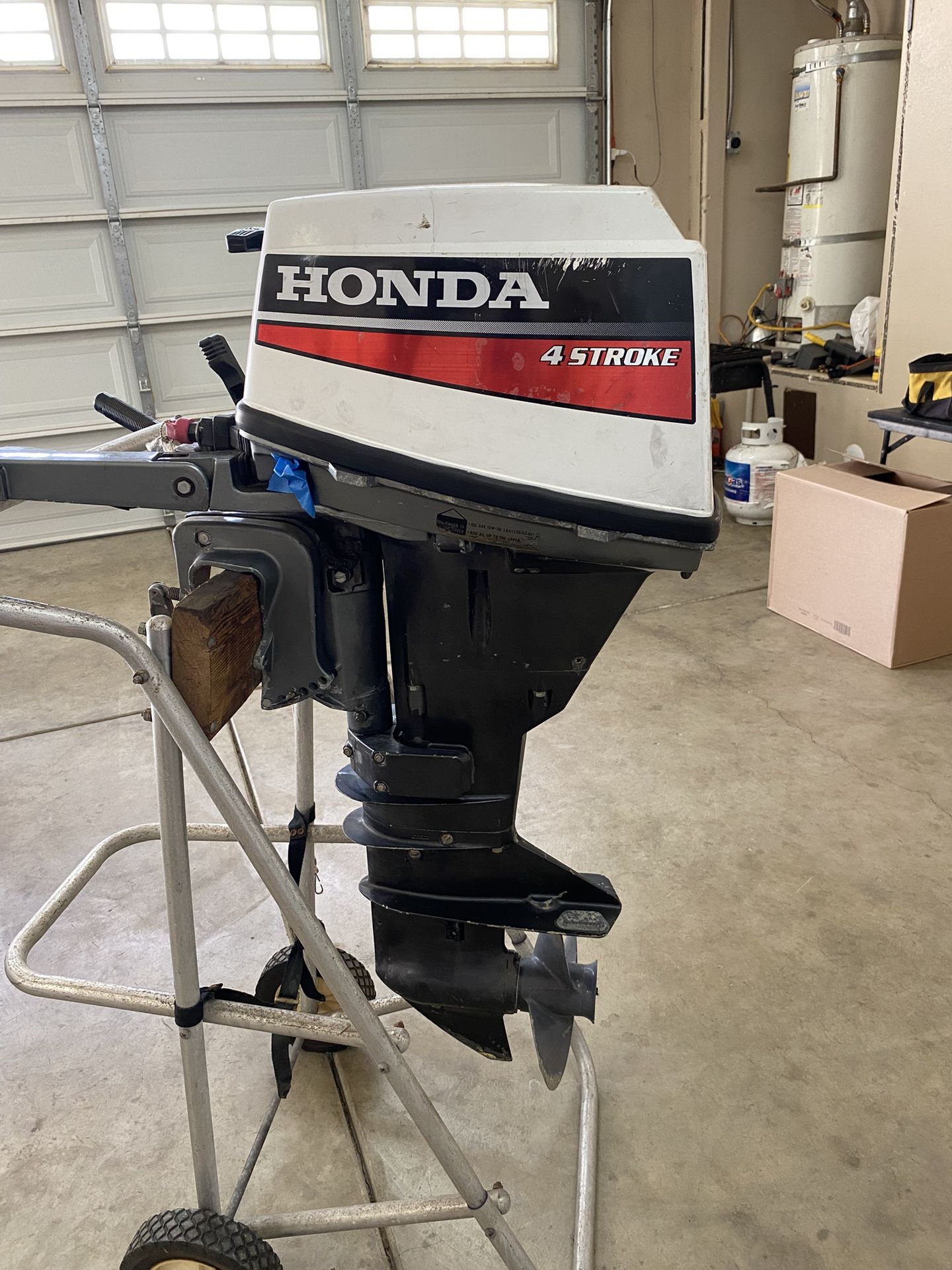 1997 Honda 15 HP ,4 Stroke Outboard Boat Motor