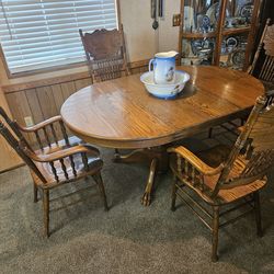 Oak Dining Room Set, Beautiful