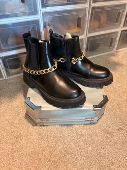 Fashion Nova Black Chelsea Boots with Gold Chain Detail