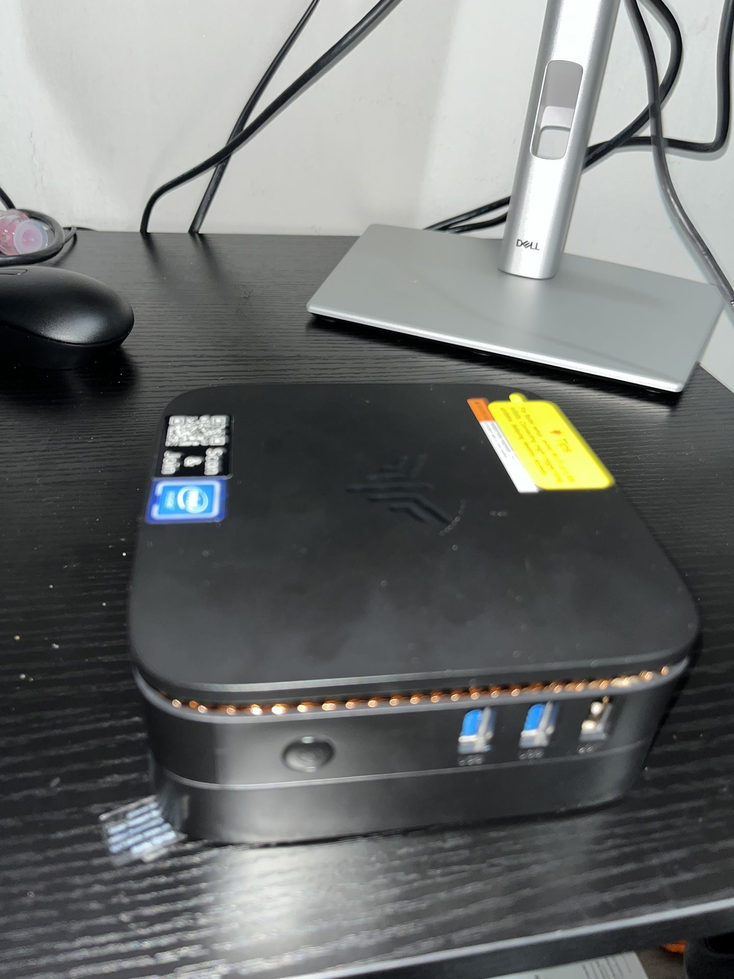 KAMRUI Mini PC Computers, AK1 PRO 12GB RAM 256GB SSD Mini Desktop Computer Intel Celeron N5105 CPU, 4 Core Micro PC Computer, Desktop PC 4K, Support 2