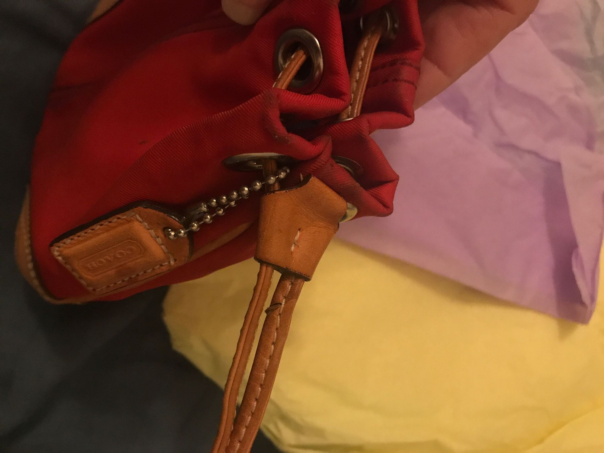 Couch pouch