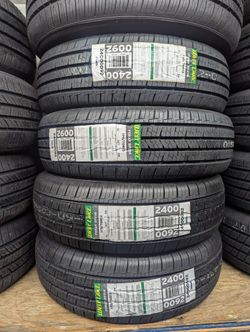 BRAND NEW SET (4) 175 70 13 ALL SEASON TIRES !!!