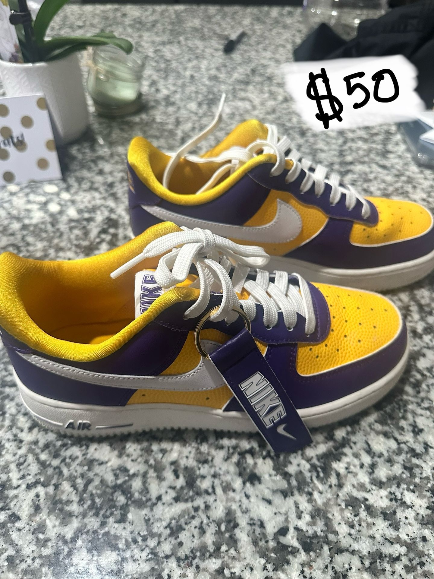 Kids Nike Lakers Shoes