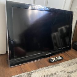 32” TV With Remote