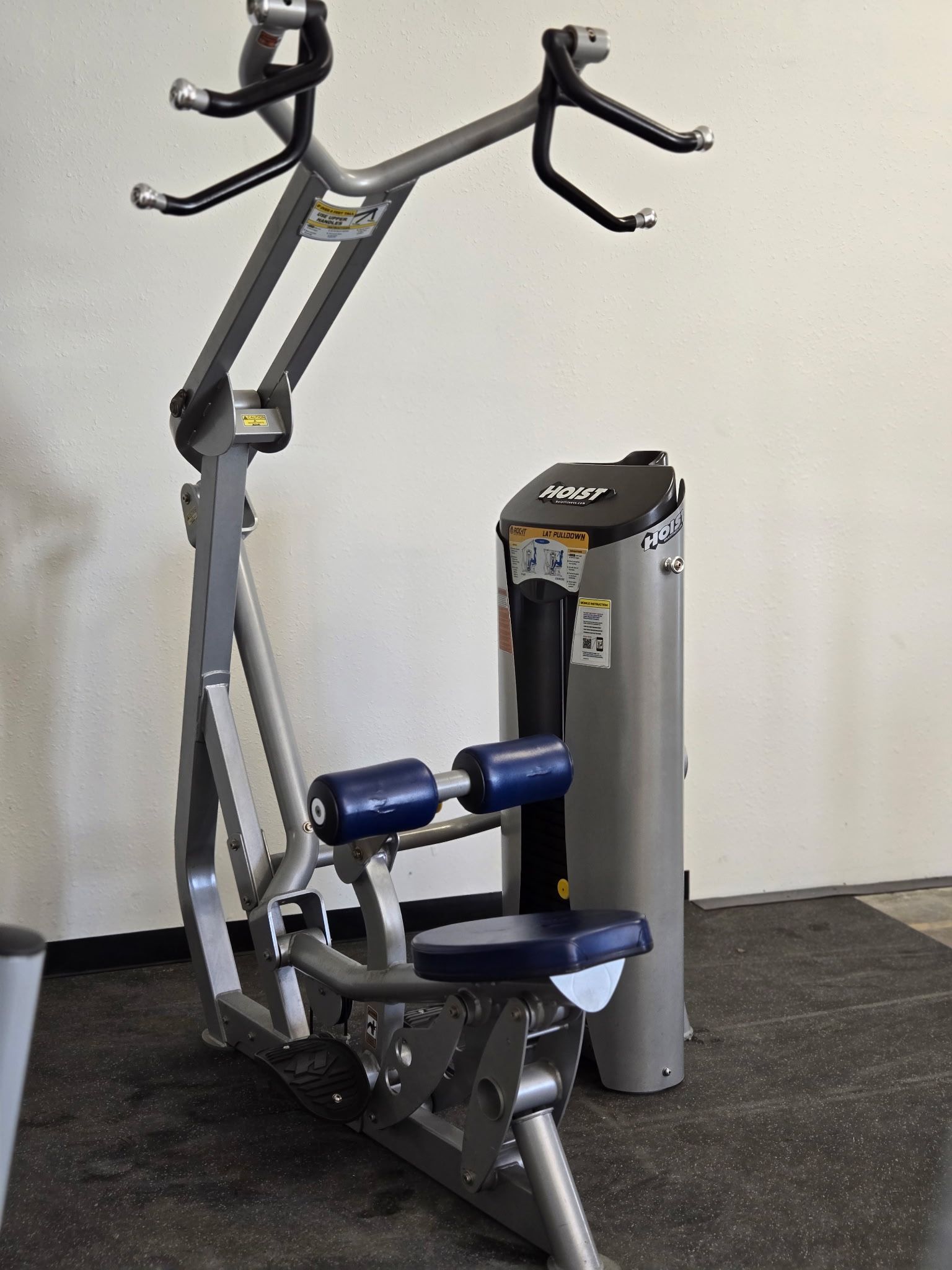 Hoist ROC-IT Lat Pulldown