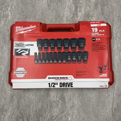 Milwaukee Sae 19pc 1/2” Drive Impact Socket Set Kit