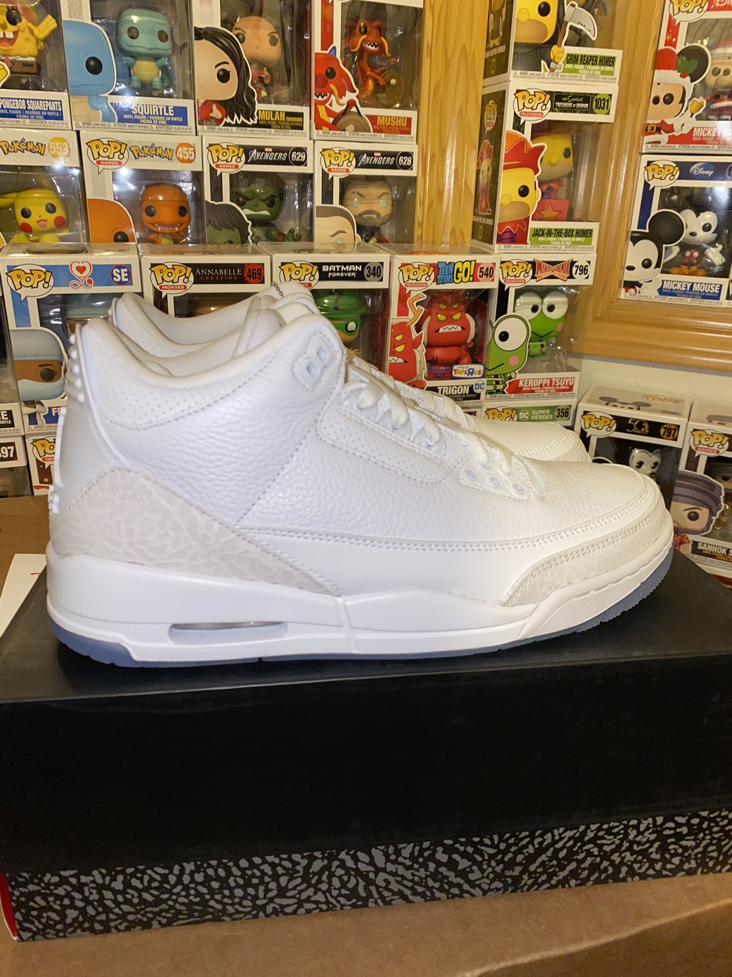 Pure White 3 Size 9.5 Deadstock Brand New Jordan Retro