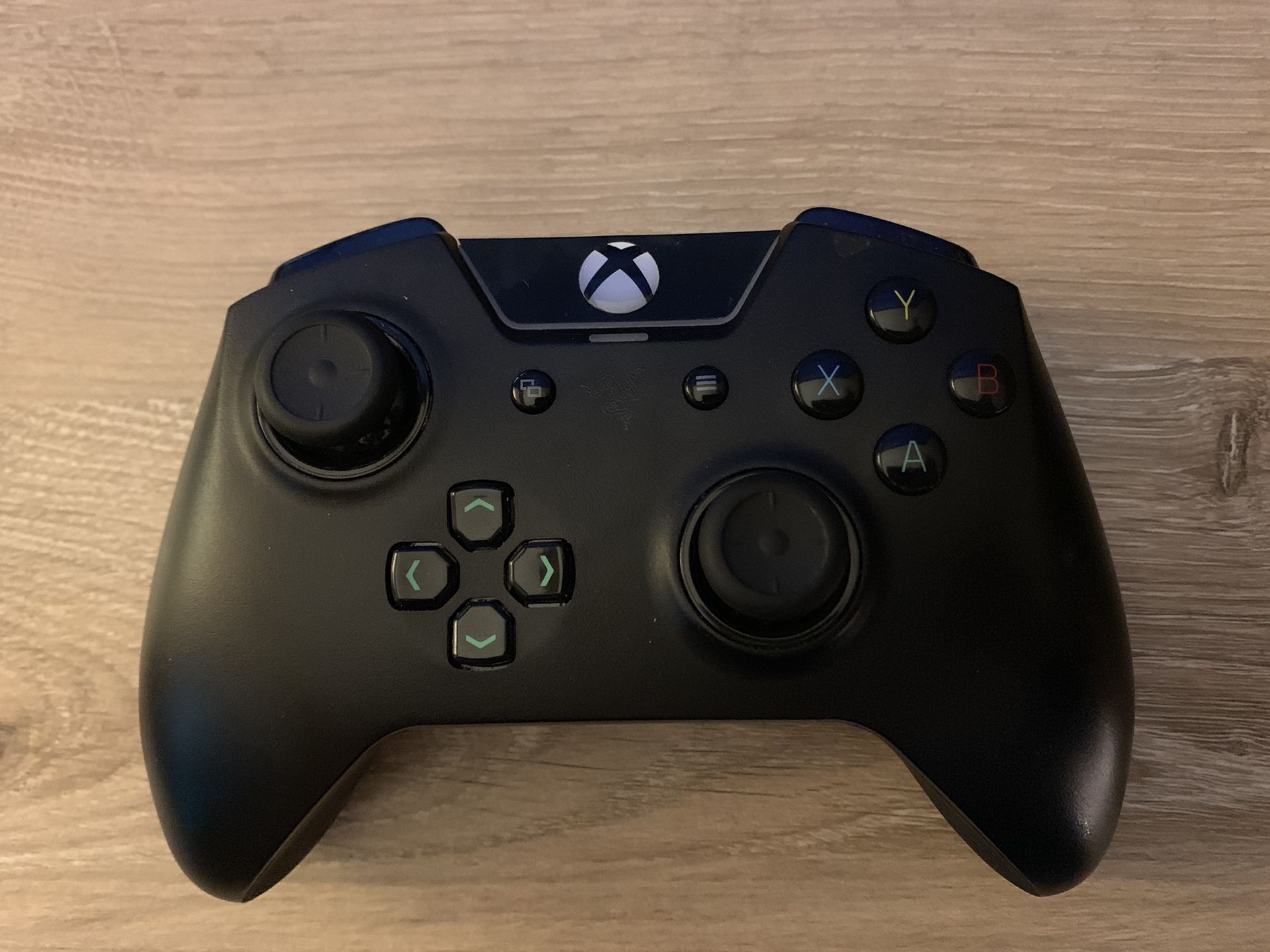 Razer Wolverine Tournament Xbox One Controller