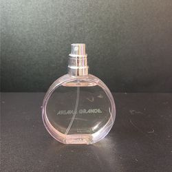 Ariana Grande Perfume