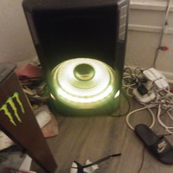 2200 Wat Speaker 180