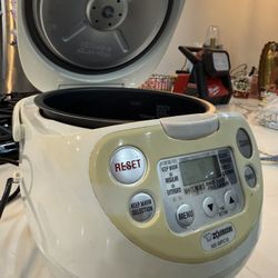 Zojirushi Rice Cooker