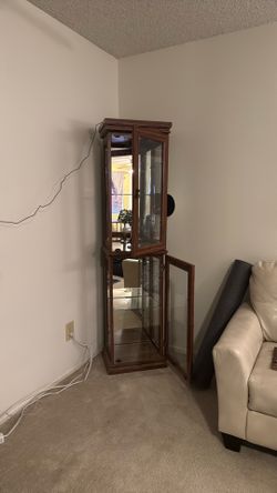 Corner shelves