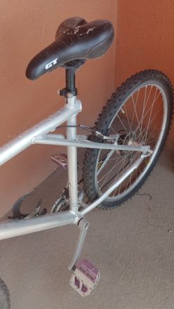 GT Mountain Bike Silver
