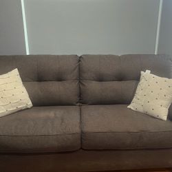 2 Sofas