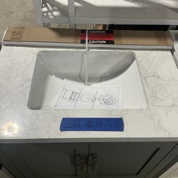 30” Bathroom Vanity in green , single sink soft close solid wood with vanity top in white  $475 Luke’s liquidations warehouse Address:  2434 N Forsyth