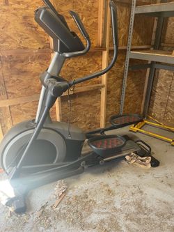 Eliptical machine in good condition