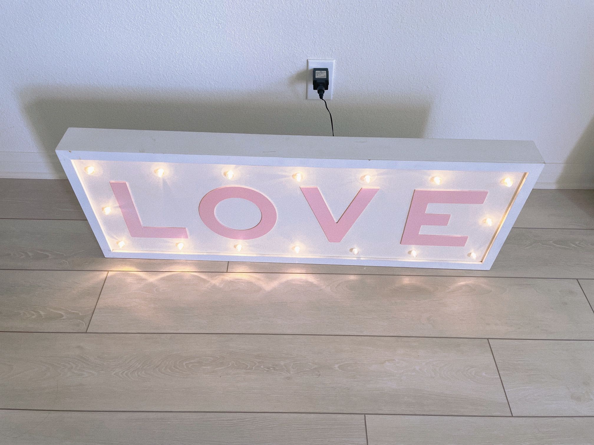 Light Up  Marquee Lights, Pink Love 