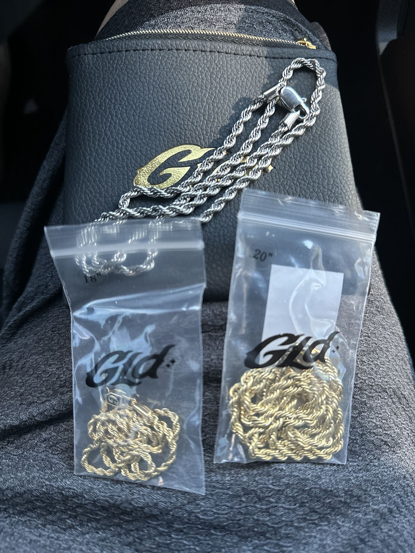 Gld Gold Chains