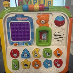 VTech Ultimate Alphabet Activity Cube