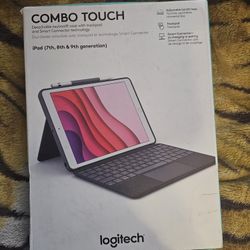 Logitech Keyboard For IPad 7th 8th and 9th gen