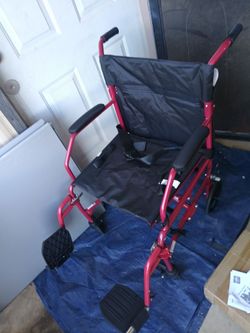 Ultra lightweight wheelchair