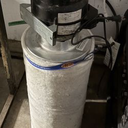 MAX -Fan Inline Fan On On Carbon Filter 