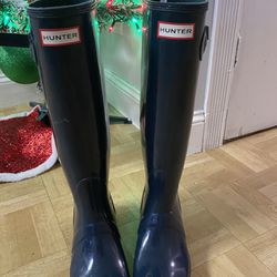 Size 8 Long Blue Hunter Rain Boots